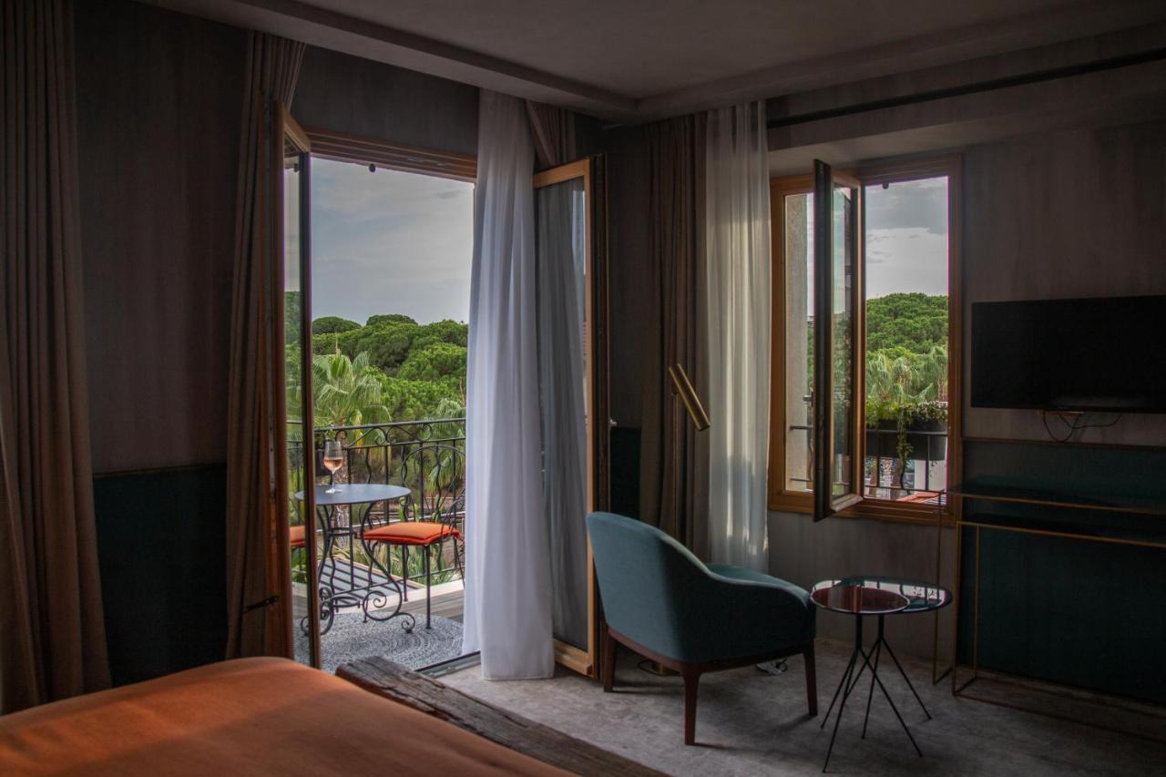 Unique Boutique Hotel Antibes Juan-Les-Pins Exterior photo